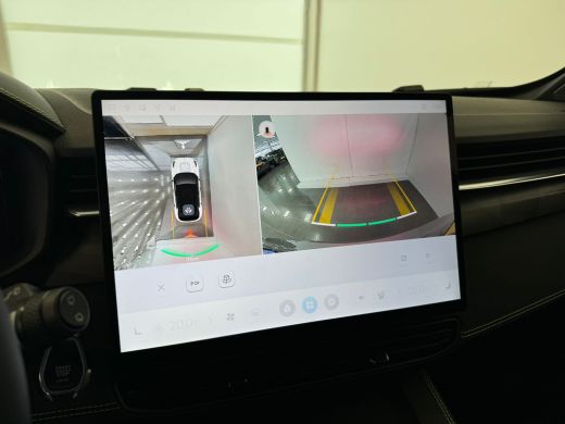 Lynk & Co 01 1.5 More | 360 Camera | Panoramadak | Stuur-en stoelverwarming | Premium audio | ActivLease financial lease
