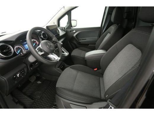 Mercedes-Benz eCitan 45 kWh | NIEUW | Snelladen | SOH 99 % | Clima | Camera | Cruise | Carplay | Navi | Stoel/Stuurverw. ActivLease financial lease