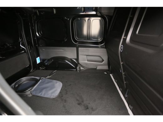 Mercedes-Benz eCitan 45 kWh | NIEUW | Snelladen | SOH 99 % | Clima | Camera | Cruise | Carplay | Navi | Stoel/Stuurverw. ActivLease financial lease