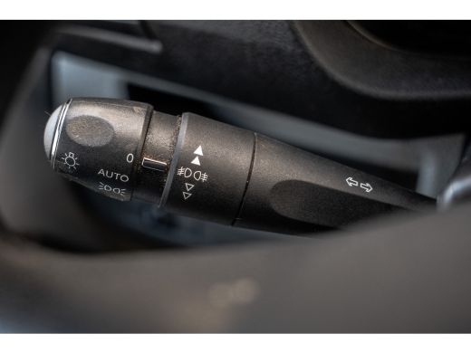 Opel Vivaro 1.5 L2H1 | 3-Zits | Carplay | Cruise | PDC | Airco ActivLease financial lease
