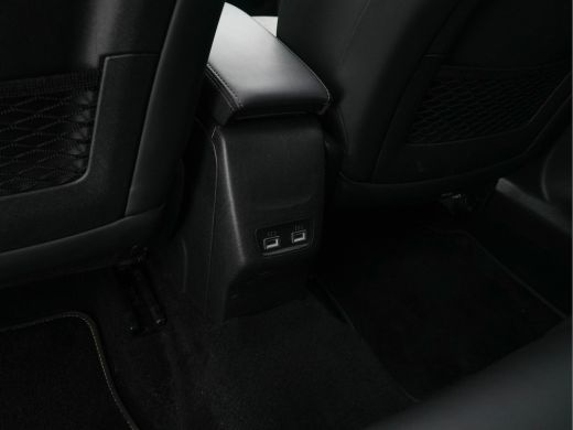Peugeot e-2008 EV GT Pack 50 kWh [3-Fase-11kW] {SoH-88%} (INCL.BTW) *PANO | DIGI-COCKPIT | FULL-LED | BLIS | KEY... ActivLease financial lease