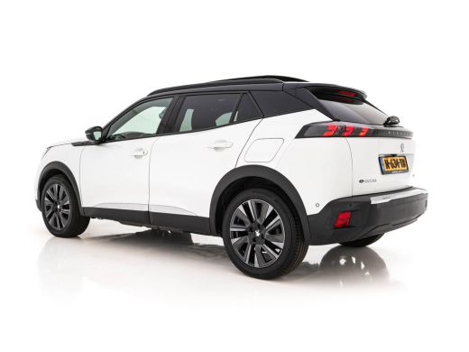 Peugeot e-2008 EV GT Pack 50 kWh [3-Fase-11kW] {SoH-88%} (INCL.BTW) *PANO | DIGI-COCKPIT | FULL-LED | BLIS | KEY... ActivLease financial lease