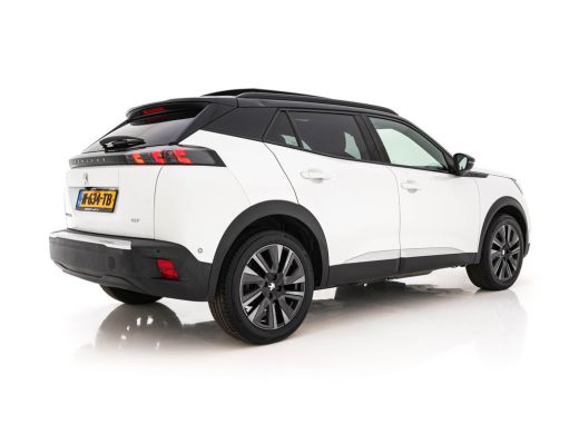 Peugeot e-2008 EV GT Pack 50 kWh [3-Fase-11kW] {SoH-88%} (INCL.BTW) *PANO | DIGI-COCKPIT | FULL-LED | BLIS | KEY... ActivLease financial lease