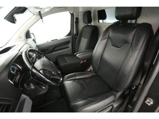 Peugeot Expert Elektrisch 75 kWh L2H1 | Snelladen | SOH 89% | Airco | Cruise | Carplay | Parkeersens. ActivLease financial lease