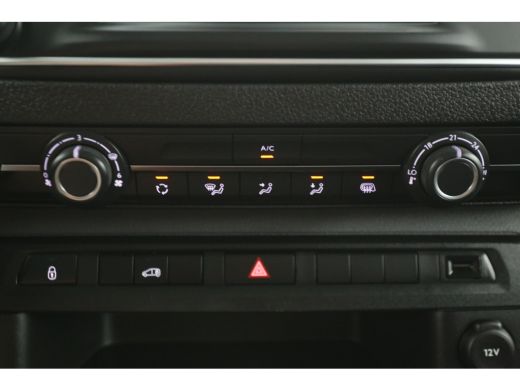 Peugeot Expert Elektrisch 75 kWh L2H1 | Snelladen | SOH 91% | Airco | Cruise | Camera | Carplay | Parkeersens. ActivLease financial lease