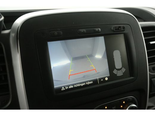 Renault Trafic 2.0 DCI L2H1 145pk | Dubbele Cabine | Clima | Camera | Cruise | Navi | Trekhaak | Parkeersens. ActivLease financial lease