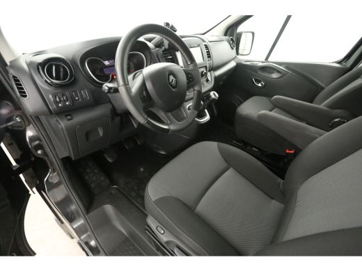 Renault Trafic 2.0 DCI L2H1 145pk | Dubbele Cabine | Clima | Camera | Cruise | Navi | Trekhaak | Parkeersens. ActivLease financial lease