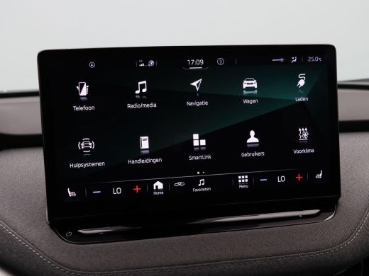 Skoda Enyaq iV 60 180 Pk | Stoelverwarming | Camera | Navigatie | CarPlay | Cruise Control | 19 Inch | 86.363 Km !! ActivLease financial lease