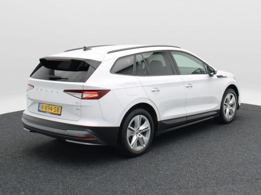 Skoda Enyaq iV 60 180 Pk | Stoelverwarming | Camera | Navigatie | CarPlay | Cruise Control | 19 Inch | 86.363 Km !! ActivLease financial lease