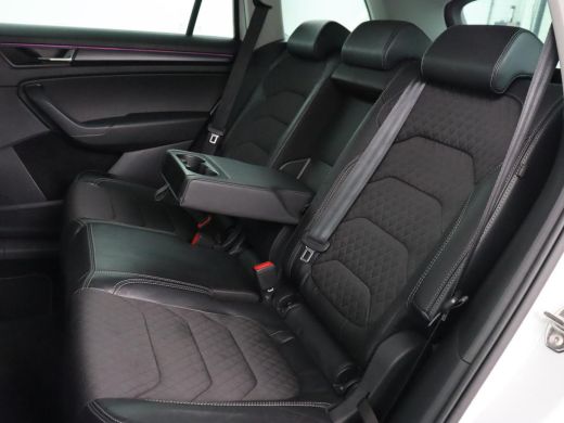 Skoda Kodiaq 1.5 TSI Business Edition | Trekhaak | Camera | Carplay | Navigatie | Half leder | Climate control... ActivLease financial lease