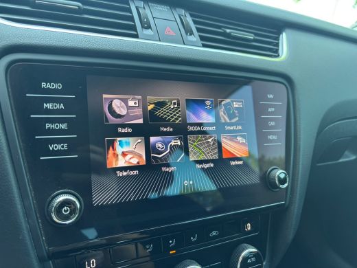 Skoda Octavia Combi 1.0 TSI Greentech Ambition Business | Automaat | Apple Carplay | Achterruitrijcamera | Navi ActivLease financial lease