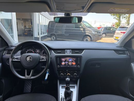 Skoda Octavia Combi 1.0 TSI Greentech Ambition Business | Automaat | Apple Carplay | Achterruitrijcamera | Navi ActivLease financial lease