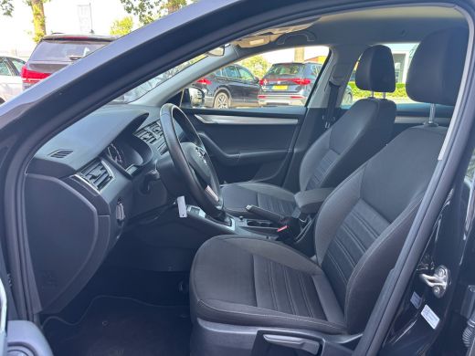Skoda Octavia Combi 1.0 TSI Greentech Ambition Business | Automaat | Apple Carplay | Achterruitrijcamera | Navi ActivLease financial lease