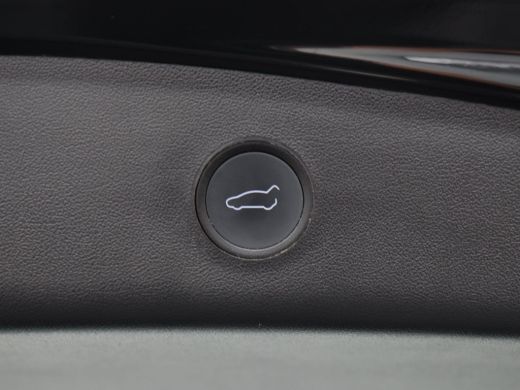 Tesla Model 3 Standard RWD Plus 60 kWh 238 Pk | Stoelverwarming | Panoramadak | Camera | Adaptive Cruise | 18 I... ActivLease financial lease