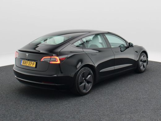 Tesla Model 3 Standard RWD Plus 60 kWh 238 Pk | Stoelverwarming | Panoramadak | Camera | Adaptive Cruise | 18 I... ActivLease financial lease