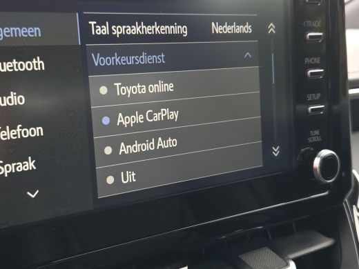Toyota Corolla 2.0 Hybrid Executive | Parkeersens. | Head-Up | Apple CarPlay | Rijklaar incl. garantie | ActivLease financial lease