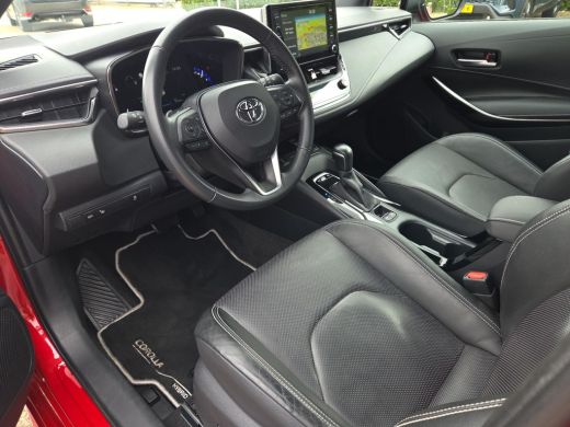 Toyota Corolla 2.0 Hybrid Executive | Parkeersens. | Head-Up | Apple CarPlay | Rijklaar incl. garantie | ActivLease financial lease