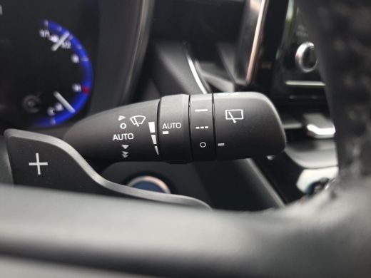 Toyota Corolla 2.0 Hybrid Executive | Parkeersens. | Head-Up | Apple CarPlay | Rijklaar incl. garantie | ActivLease financial lease