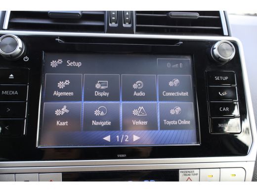 Toyota Land Cruiser 2.8 D-4D-F Challenger Window Van ActivLease financial lease