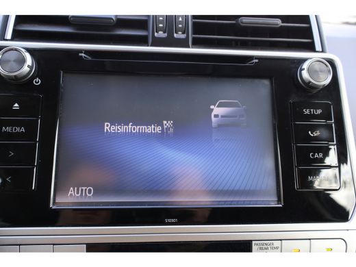 Toyota Land Cruiser 2.8 D-4D-F Challenger Window Van ActivLease financial lease