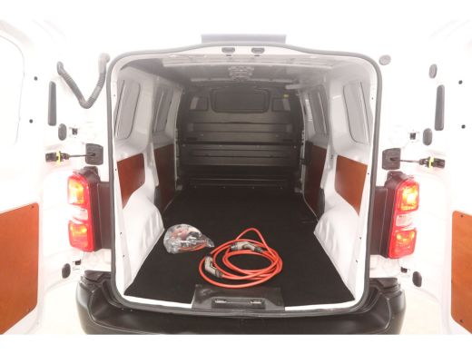 Toyota ProAce Elektrisch 50 kWh L2H1 | Snelladen | SOH 99% | Airco | Cruise | 3 Zits ActivLease financial lease
