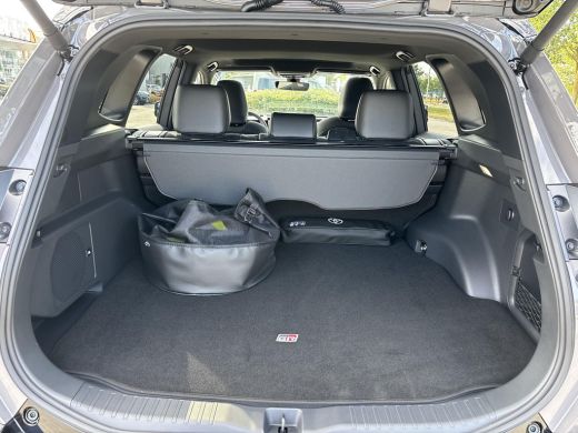 Toyota RAV4 2.5 Plug-in Hybrid AWD 300 GR SPORT | Schuif/Kantel dak | ActivLease financial lease