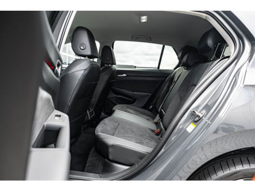 Volkswagen Golf 1.5 eHybrid Life Edition ActivLease financial lease