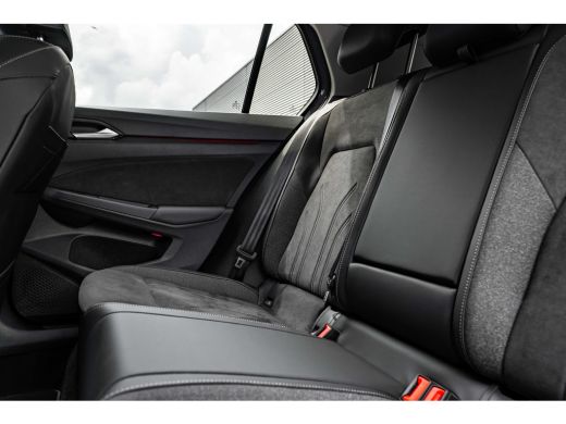 Volkswagen Golf 1.5 eHybrid Life Edition ActivLease financial lease