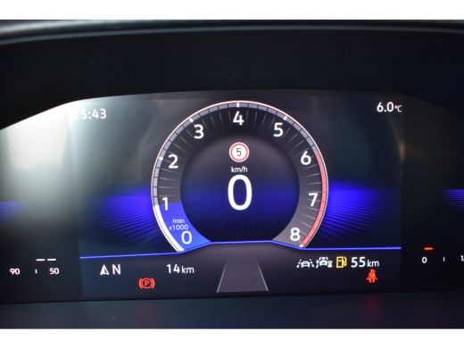 Volkswagen T-Cross Life Edition | 'App-Connect' draadloze smartphone integratie | Achterlichten LED | Afstandscontro... ActivLease financial lease