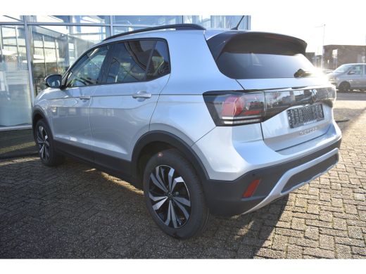 Volkswagen T-Cross Life Edition | 'App-Connect' draadloze smartphone integratie | Achterlichten LED | Afstandscontro... ActivLease financial lease