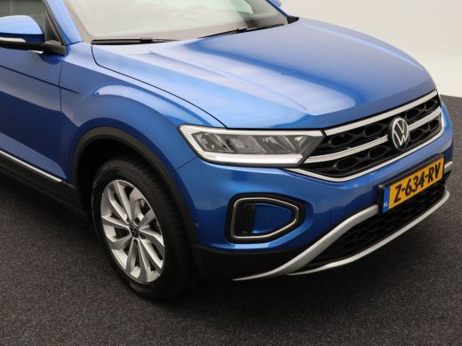 Volkswagen T-Roc 1.5 TSi 150 Pk Automaat Style | Adaptive Cruise | Stoel/Stuurverwarming | Camera | CarPlay | 17 I... ActivLease financial lease