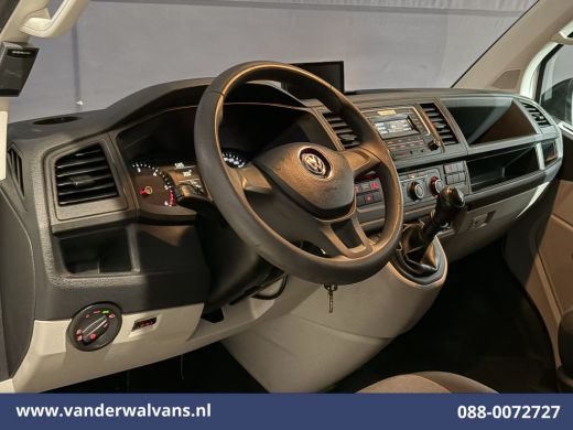 Volkswagen Transporter 2.0 TDI 102pk L2H1 Euro6 Airco | Imperiaal | Trekhaak | Camera Parkeersensoren, Achterklep ActivLease financial lease