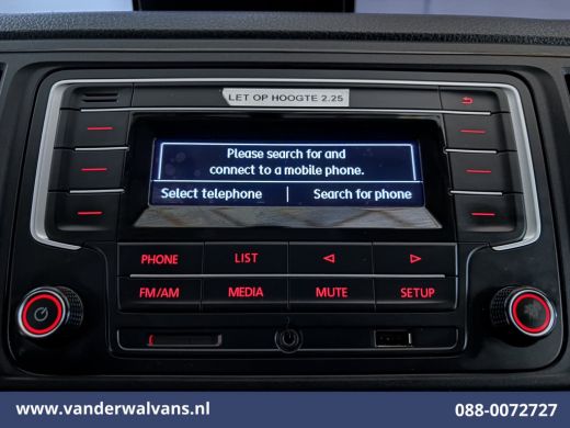 Volkswagen Transporter 2.0 TDI 102pk L2H1 Euro6 Airco | Imperiaal | Trekhaak | Camera Parkeersensoren, Achterklep ActivLease financial lease