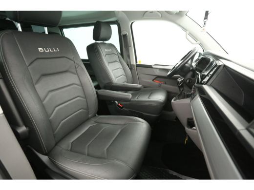 Volkswagen Transporter 2.0 TDI L2H1 Bulli 150PK DSG | Dubbele Cabine | Virtual | Airco | Cruise | Camera | Carplay | Tre... ActivLease financial lease