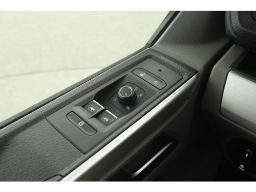 Volkswagen Transporter 2.0 TDI L2H1 Bulli 150PK DSG | Dubbele Cabine | Virtual | Airco | Cruise | Camera | Carplay | Tre... ActivLease financial lease
