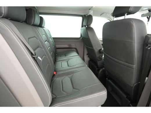 Volkswagen Transporter 2.0 TDI L2H1 Bulli 150PK DSG | Dubbele Cabine | Virtual | Airco | Cruise | Camera | Carplay | Tre... ActivLease financial lease