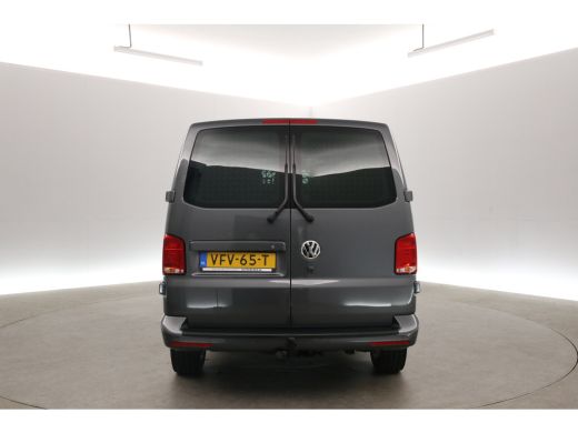 Volkswagen Transporter 2.0 TDI L2H1 Bulli 150PK DSG | Dubbele Cabine | Virtual | Airco | Cruise | Camera | Carplay | Tre... ActivLease financial lease