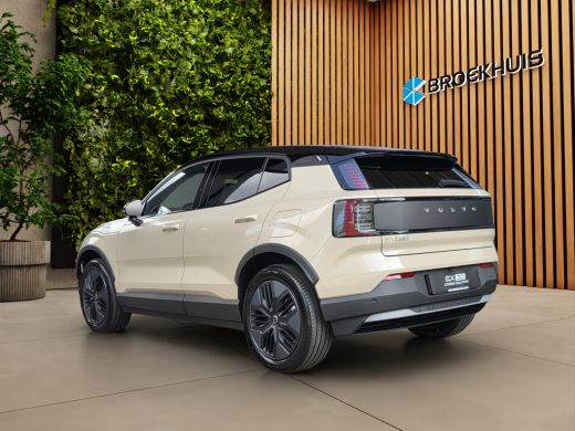 Volvo  EX30 P5 Long Range Plus Europa | Harman/Kardon | Stuur/stoelverwarming | Camera | Pilot Assist | Memory ActivLease financial lease