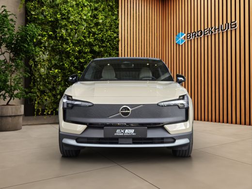 Volvo  EX30 P5 Long Range Plus Europa | Harman/Kardon | Stuur/stoelverwarming | Camera | Pilot Assist | Memory ActivLease financial lease