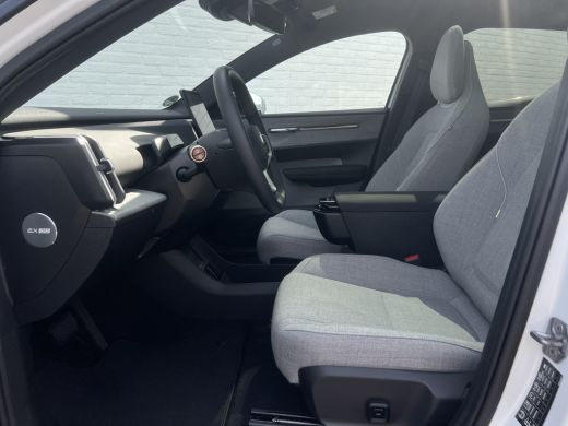 Volvo  EX30 Single Motor Extended Range Ultra 69 kWh | 22 kW lader | Pano | Harman Kardon | 360 Camera 7 | Wi... ActivLease financial lease