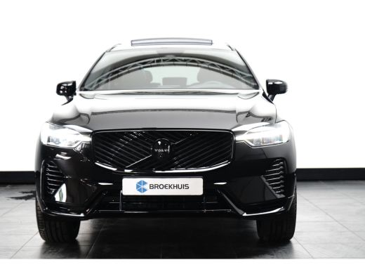 Volvo  XC60 2.0 T6 Plug-in hybrid AWD Plus Black Edition | Luchtvering | Panoramadak | HU-Display | Trekhaak | ActivLease financial lease