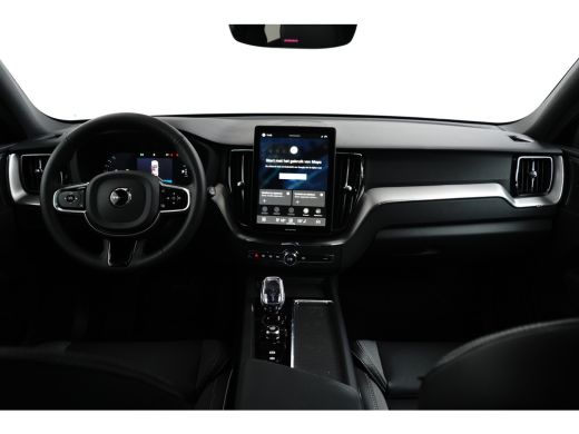Volvo  XC60 2.0 T6 Plug-in hybrid AWD Plus Black Edition | Trekhaak | 360 Camera | Panoramadak | Getint glas ... ActivLease financial lease