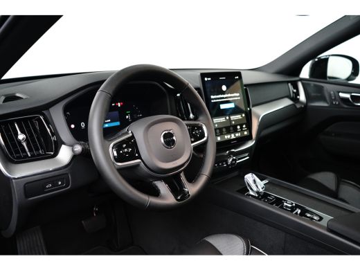 Volvo  XC60 2.0 T6 Plug-in hybrid AWD Plus Black Edition | Trekhaak | 360 Camera | Panoramadak | Getint glas ... ActivLease financial lease