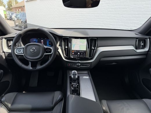 Volvo  XC60 2.0 T8 Plug-in hybrid AWD Ultra Black Edition | Trekhaak | Pano | Pilot Assist | Dodehoek | 21 inch ActivLease financial lease