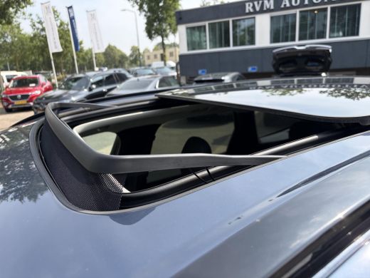 Volvo  XC60 Plug-In Hybrid AWD T8 Plus Dark HEAD-UP DISPLAY | 360 CAMERA | PANORAMA DAK | HARMAN/KARDON SOUND... ActivLease financial lease