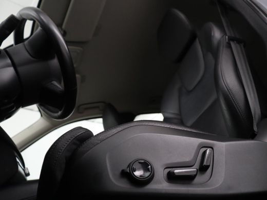 Volvo  XC90 2.0 T8 Plug-in hybrid AWD Plus Bright t | SOH 99,4 | Trekhaak | 360 camera | 7Pers. | Stoel & Stu... ActivLease financial lease