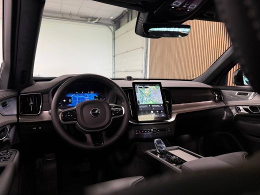 Volvo  XC90 T8 AWD Recharge Ultra Black Executive Edit. | Full Option! | Bowers & Wilkins | Luchtvering | Sto... ActivLease financial lease