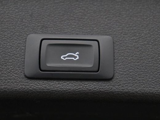 Audi A4 Avant 35 TFSI S edition Competition | Half Leder | Virtual Dashboard | Stoelverwarming | Cruise c... ActivLease financial lease