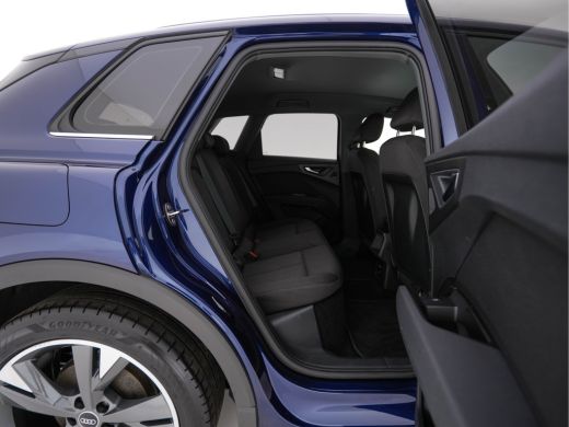 Audi Q4 e-tron 40 Launch edition 77 kWh [3-Fase-11kW] {SoH-94%} (INCL.BTW) *ADAPTIVE-CRUISE | SONOS-SOUND | HEAT... ActivLease financial lease