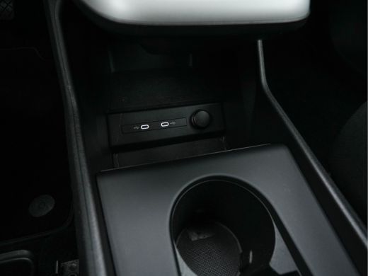 Audi Q4 e-tron 40 Launch edition 77 kWh [3-Fase-11kW] {SoH-94%} (INCL.BTW) *ADAPTIVE-CRUISE | SONOS-SOUND | HEAT... ActivLease financial lease